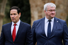 Americk&yacute; minister zahraničn&yacute;ch vec&iacute; Marco Rubio a ukrajinsk&yacute; minister zahraničn&yacute;ch vec&iacute; Andrij Sybiha. FOTO: Reuters