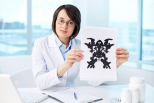 Rorschachov test je zn&aacute;ma projekt&iacute;vna psychodiagnostick&aacute; met&oacute;da, ktor&uacute; vytvoril &scaron;vajčiarsky psychiater Hermann Rorschach.