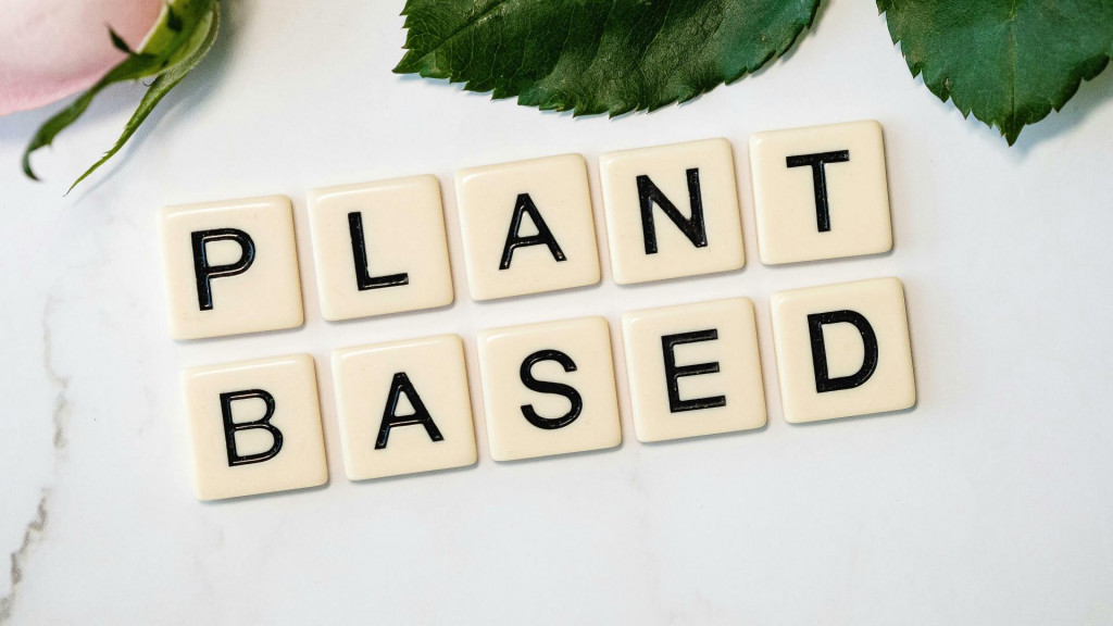 Plant-based stravovanie bez extr&eacute;mov je o osloboden&iacute; sa od dogiem.