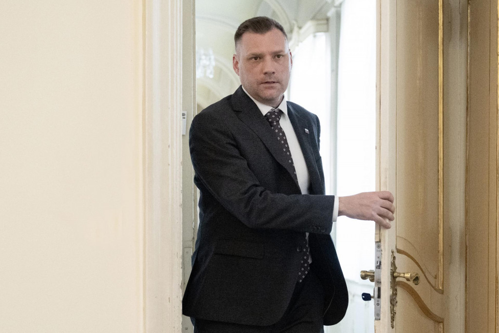 Na sn&iacute;mke podpredseda vl&aacute;dy a minister životn&eacute;ho prostredia Tom&aacute;&scaron; Taraba. FOTO:TASR/P. Neubauer