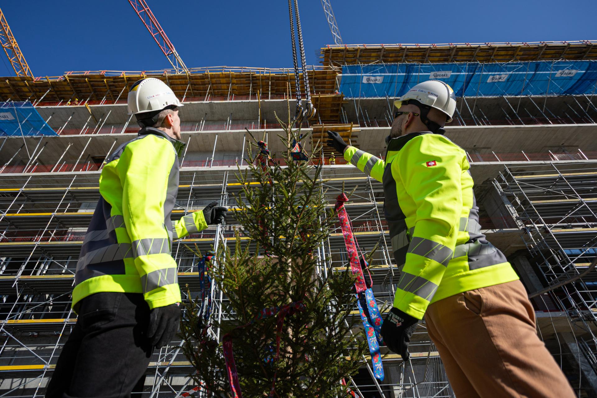 Ekonomická nálada sa na Slovensku opäť zhoršila. Mierny optimizmus prejavili iba podnikatelia v stavebníctve