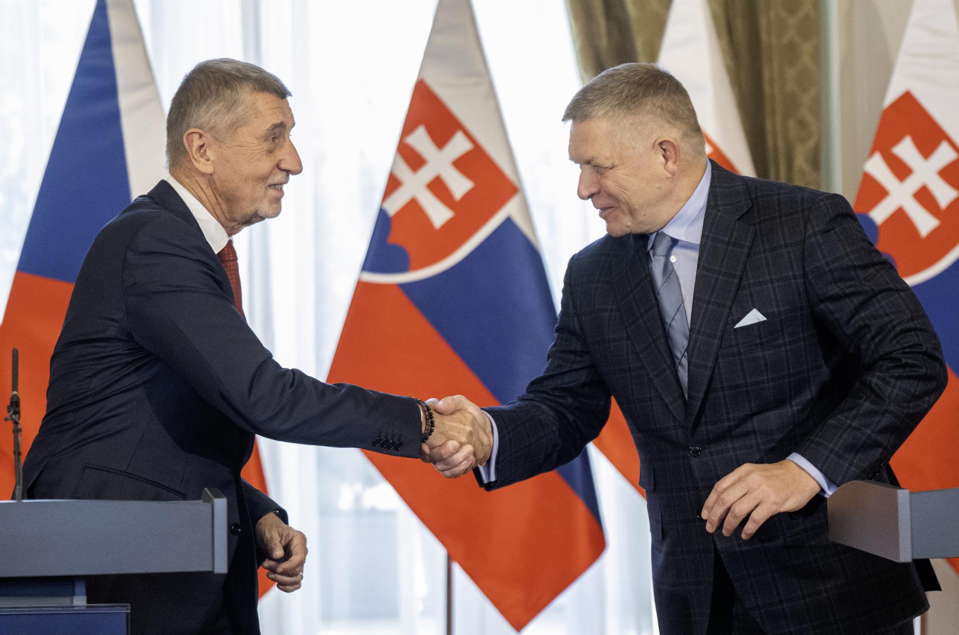 Európa sa dostala do dieselovej pasce, rafinérske marže sa strojnásobili. Riešenie hľadajú Fico aj Babiš