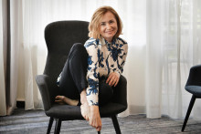 Jana Pulm Nagyov&aacute; počas nat&aacute;čania seri&aacute;lu - Sestričky - dramatick&yacute; seri&aacute;l TV Mark&iacute;za 2021