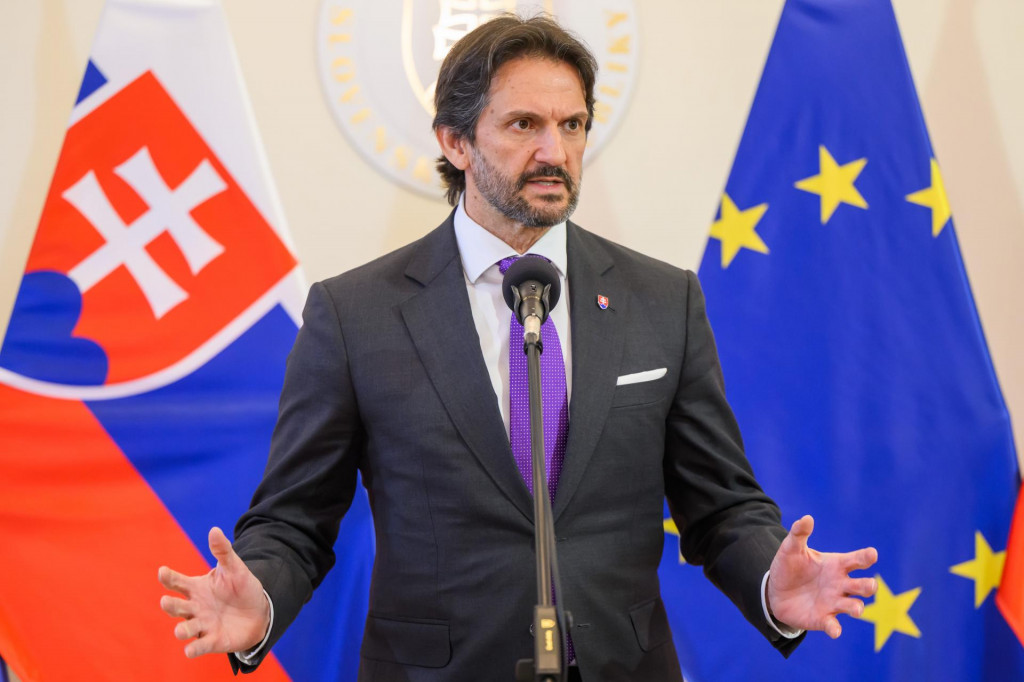 Vicepremi&eacute;r a minister obrany Robert Kaliň&aacute;k. FOTO: TASR/Jaroslav Nov&aacute;k