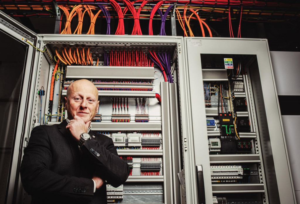 Na&scaron;&iacute;m hlavn&yacute;m cieľom je obnoviť a posilniť spolupr&aacute;cu s jadrovou elektr&aacute;rňou v Jaslovsk&yacute;ch Bohuniciach, hovor&iacute; v rozhovore pre HN riaditeľ Luk&aacute;&scaron; Ilavsk&yacute;. FOTO: HN/Miroslava Spodniakov&aacute;