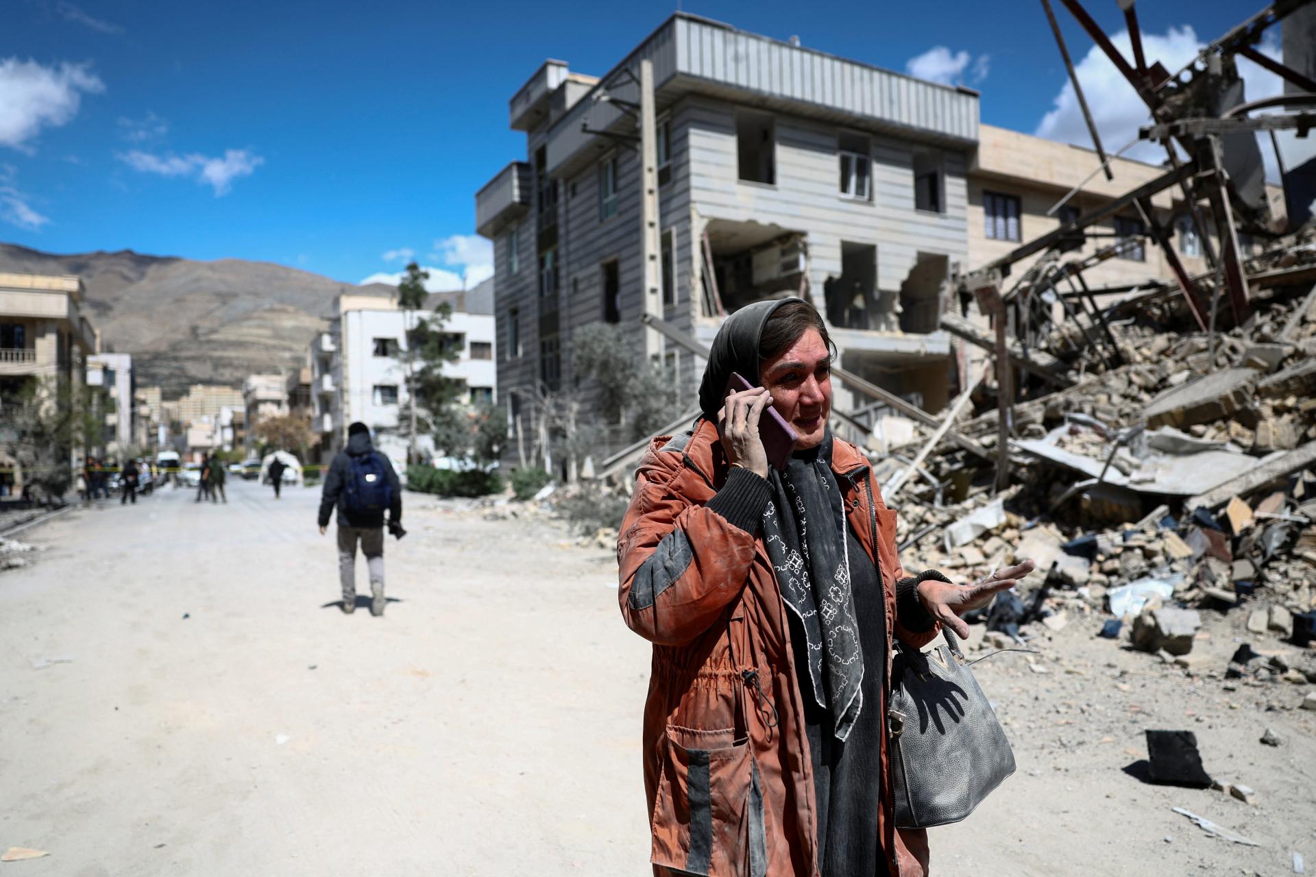 V Iráne rastie potreba urgentnej lekárskej starostlivosti. Dodávky sú však ohrozené, varuje Červený kríž