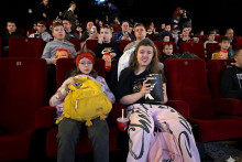 CINEMAX otvoril kino deťom na autistickom spektre: &Scaron;peci&aacute;lne projekcie si užilo viac ako tis&iacute;c det&iacute;.