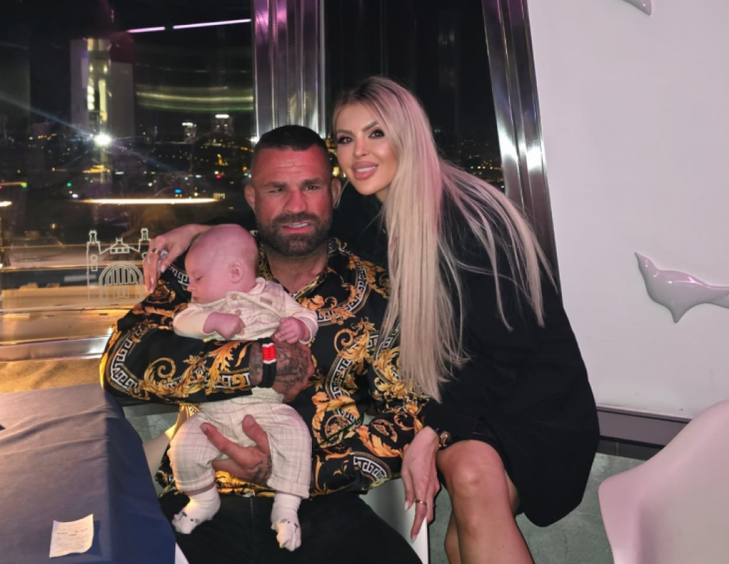 Karlos s manželkou Lelou ozn&aacute;mili rozchod.