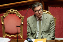 Taliansky minister hospod&aacute;rstva Giancarlo Giorgetti. FOTO: REUTERS
