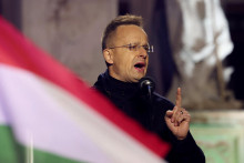Maďarsk&yacute; minister zahraničn&yacute;ch vec&iacute; P&eacute;ter Szijj&aacute;rt&oacute;. FOTO: Reuters