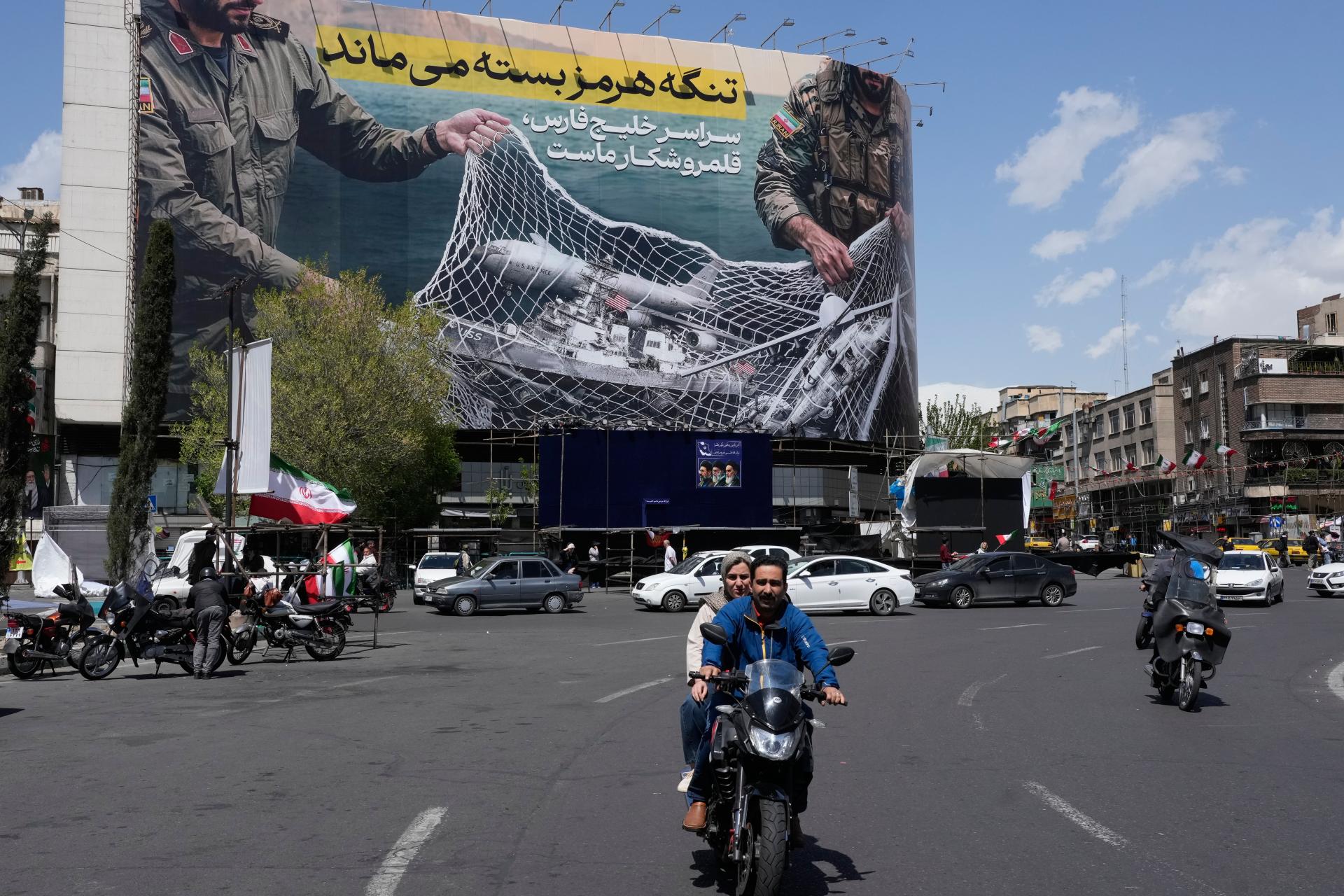 Ir&aacute;n reaguje na Pakistanom predložen&yacute; n&aacute;vrh pr&iacute;meria s USA. M&aacute;me vlastn&eacute; odpovede, odkazuje