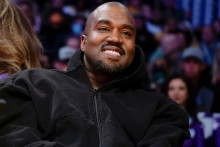 Na arch&iacute;vnej sn&iacute;mke americk&yacute; raper Kanye West. FOTO: TASR/AP