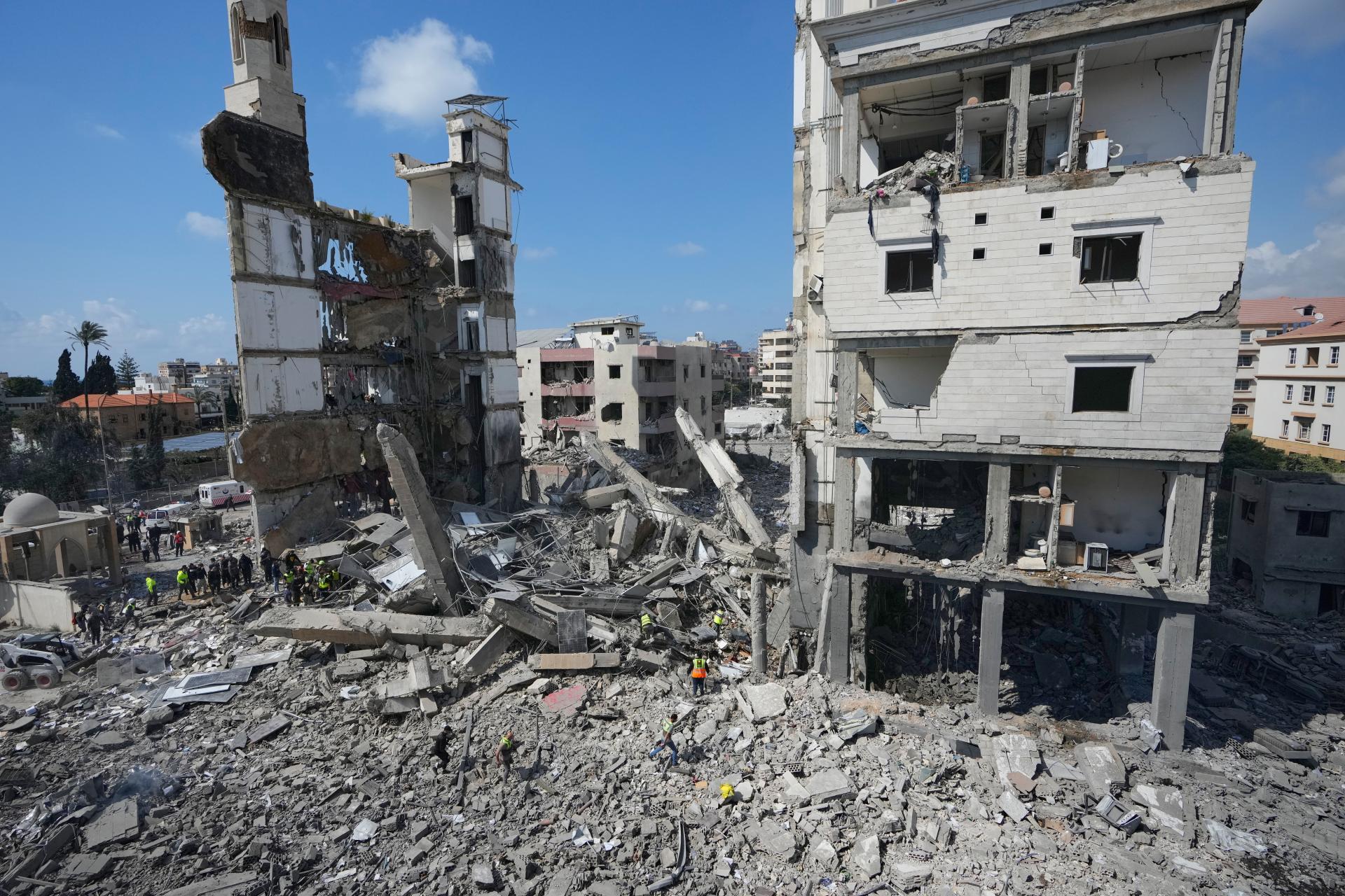 Najv&auml;č&scaron;ie &uacute;toky od začiatku konfliktu. Izraelsk&eacute; &uacute;dery dnes v Libanone zabili najmenej 89 ľud&iacute;, tvrd&iacute; Bejr&uacute;t