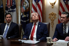 Americk&yacute; prezident Donald Trump, minister zahraničn&yacute;ch vec&iacute; USA Marco Rubio and &scaron;&eacute;f Pentag&oacute;nu Pete Hegseth. FOTO: REUTERS