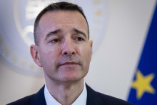 Na sn&iacute;mke minister &scaron;kolstva, vedy, v&yacute;skumu a ml&aacute;deže Tom&aacute;&scaron; Drucker. FOTO: TASR/Jakub Kotian