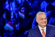 Hungarian Prime Minister Viktor Orban smiles before delivering remarks at a Day of Friendship event with U.S. Vice President JD Vance at MTK Sportpark in Budapest, Hungary, April 7, 2026. REUTERS/Marton Monus FOTO: Marton Monus