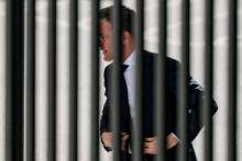 Gener&aacute;lny tajomn&iacute;k NATO Mark Rutte prich&aacute;dza do Bieleho domu. FOTO: REUTERS