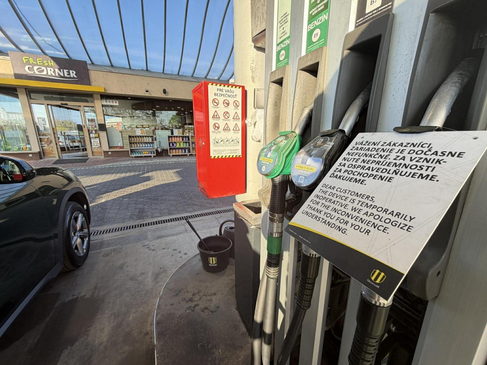 Ceny palív dosiahli v minulom týždni nové maximá, nafta prekonala takmer tri a pol ročný rekord