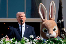 Americk&yacute; prezident Donald Trump (vľavo). FOTO: REUTERS