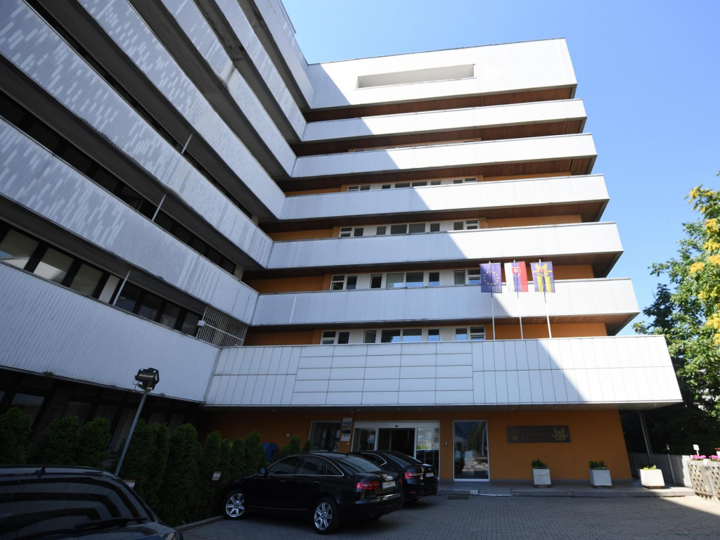 N&aacute;rodn&aacute; autorita pre extern&uacute; kontrolu zaslala zistenia z kontrol v NCZI okrem zdravotn&iacute;ckeho parlamentn&eacute;ho v&yacute;boru aj vl&aacute;de.