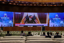 Viceprezident USA J. D. Vance, ktor&yacute; vedie americk&uacute; deleg&aacute;ciu z&uacute;častňuj&uacute;cu sa na mierov&yacute;ch rozhovoroch s Ir&aacute;nom v Islamabade. FOTO: Retuters