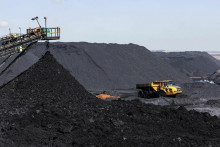 Glob&aacute;lna situ&aacute;cia v oblasti energetiky oživuje aj v Holandsku diskusie o pokračuj&uacute;com využ&iacute;van&iacute; uhlia. FOTO: Reuters