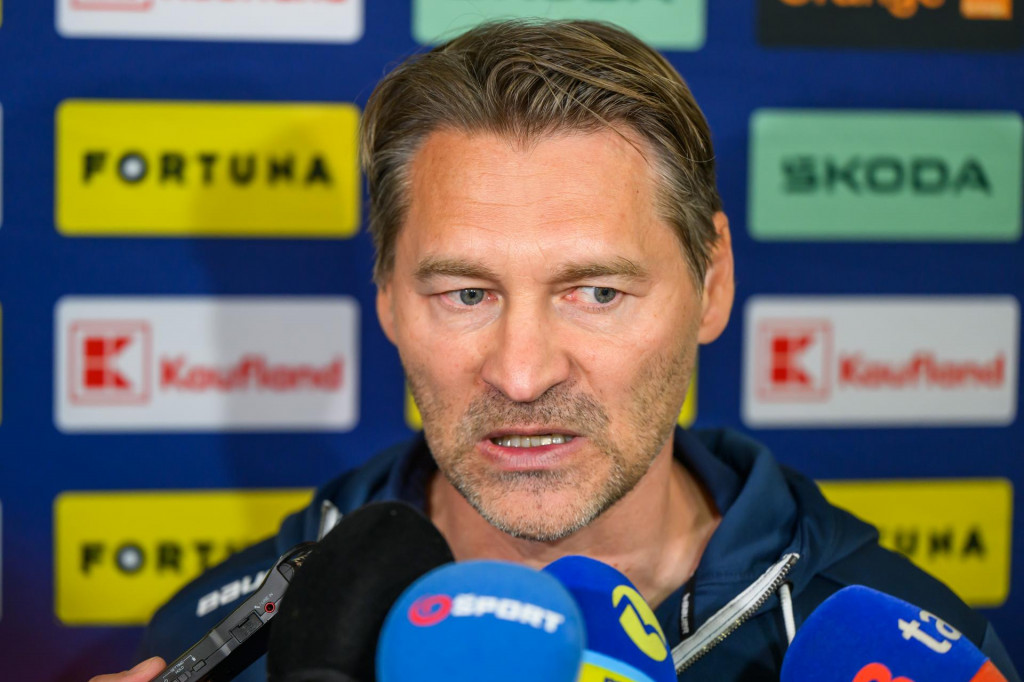 Vladim&iacute;r Orsz&aacute;gh počas zrazu slovenskej hokejovej reprezent&aacute;cie v Bratislave 8. apr&iacute;la 2026. FOTO: TASR/J. Nov&aacute;k