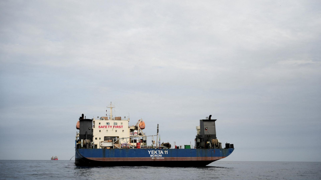 Hoci v&auml;č&scaron;ina bl&iacute;zkov&yacute;chodn&eacute;ho exportu plynu zvyčajne smeruje do &Aacute;zie, dlhodob&eacute; naru&scaron;enie dopravy cez prieliv by zv&yacute;&scaron;ilo konkurenciu medzi dov&aacute;žaj&uacute;cimi regi&oacute;nmi. FOTO: Reuters