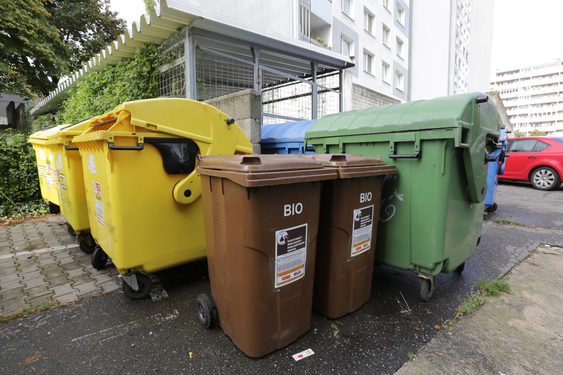 Triedite odpad spr&aacute;vne? Prin&aacute;&scaron;ame najčastej&scaron;ie m&yacute;ty o separ&aacute;cii