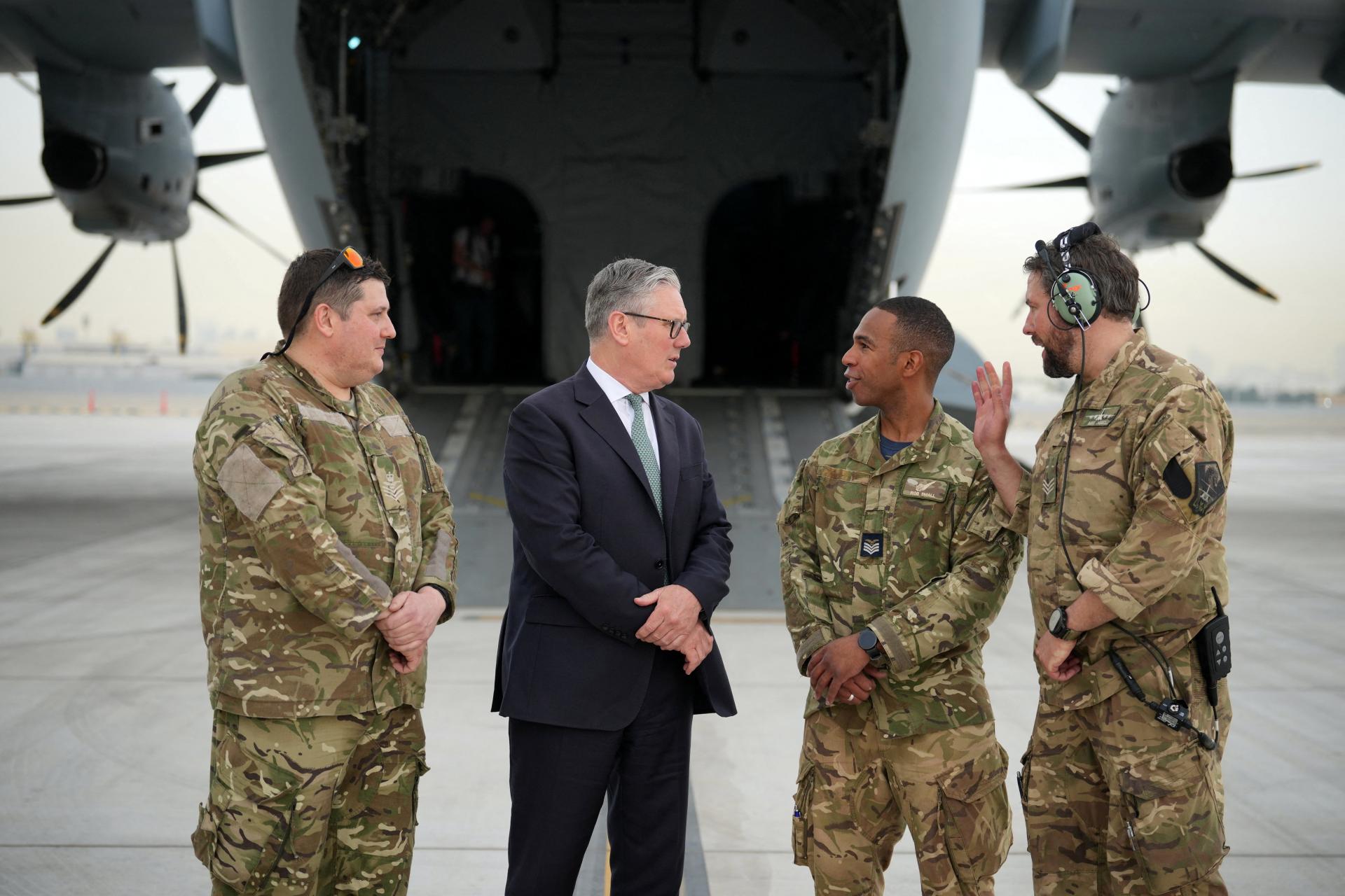 Bezpečnosť Brit&aacute;nie je v ohrozen&iacute;, varuje b&yacute;val&yacute; &scaron;&eacute;f NATO