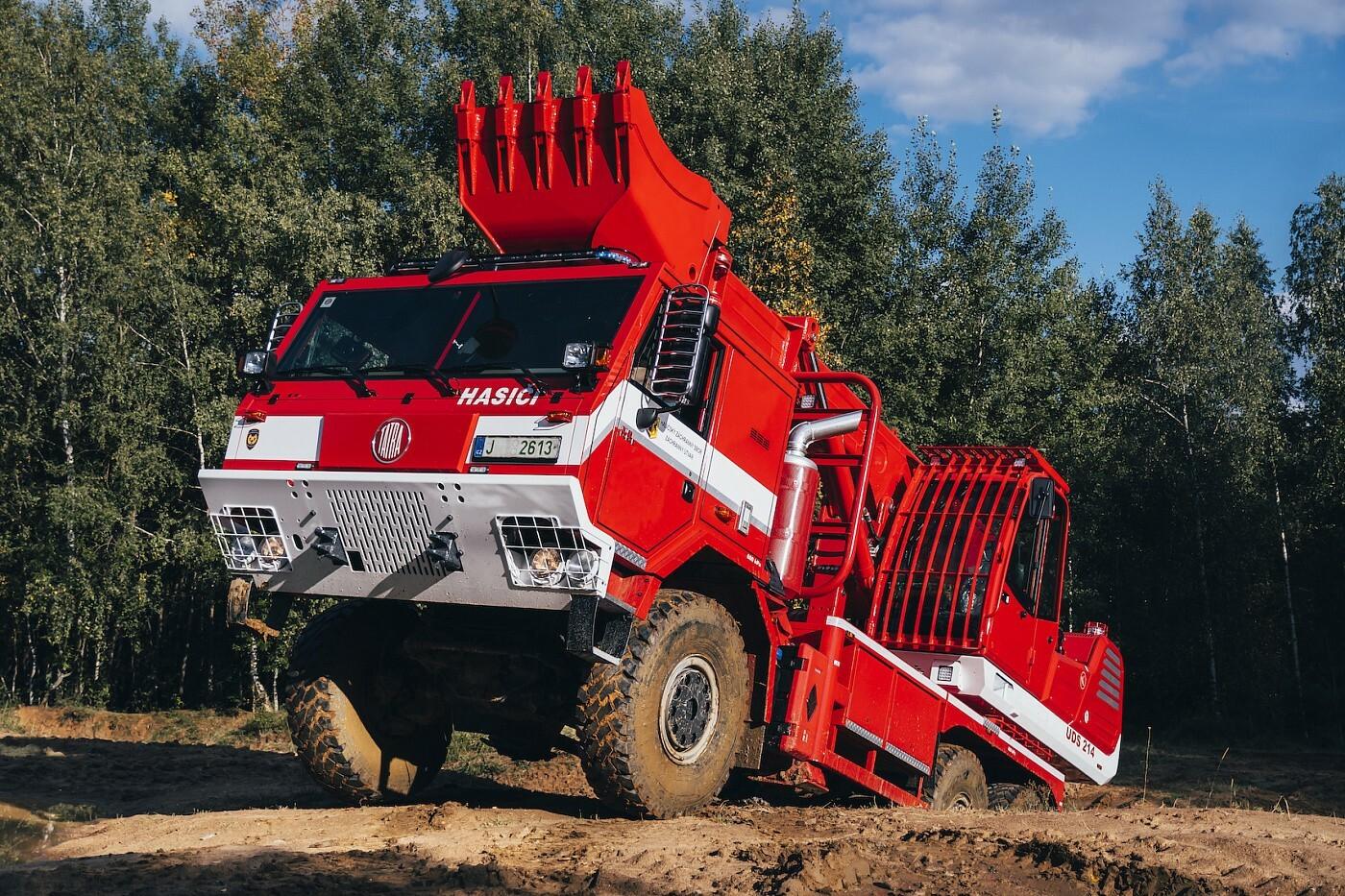 Tisoveckí strojári útočia po Japonsku na Vietnam. Vláde dodajú osvedčené „bagre“, ktoré majú pomôcť v krízach