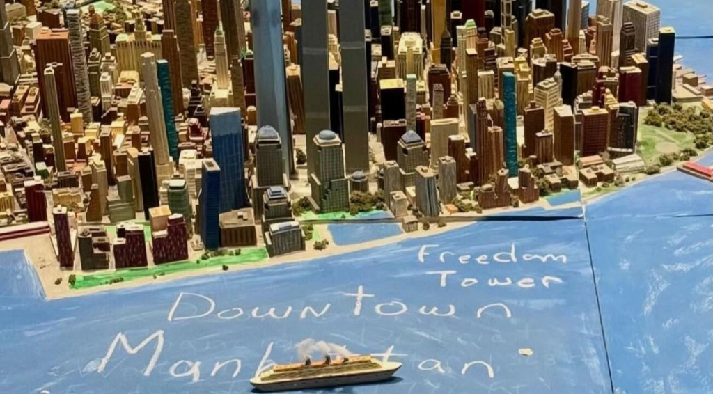 21 rokov staval miniat&uacute;rny New York.