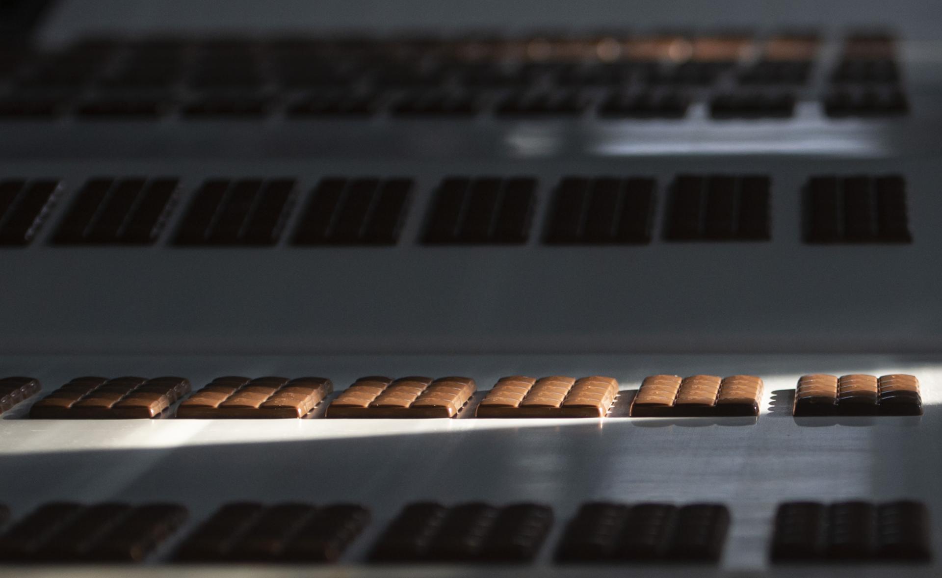 Známy výrobca čokolády Figaro presúva výrobu zo závodu v Trnave do Česka