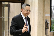 Na sn&iacute;mke minister financi&iacute; Ladislav Kamenick&yacute;. FOTO:TASR/P. Neubauer