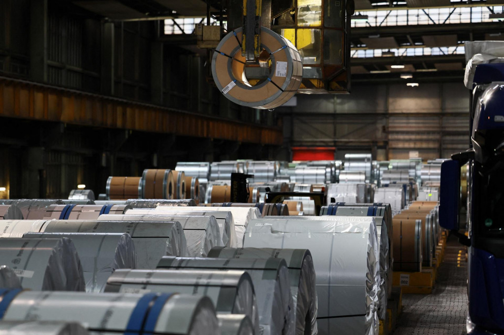 Na Slovensku sa produkcia priemyseln&eacute;ho sektora vo febru&aacute;ri oproti janu&aacute;ru zv&auml;č&scaron;ila o 0,3 percenta. FOTO: Reuters