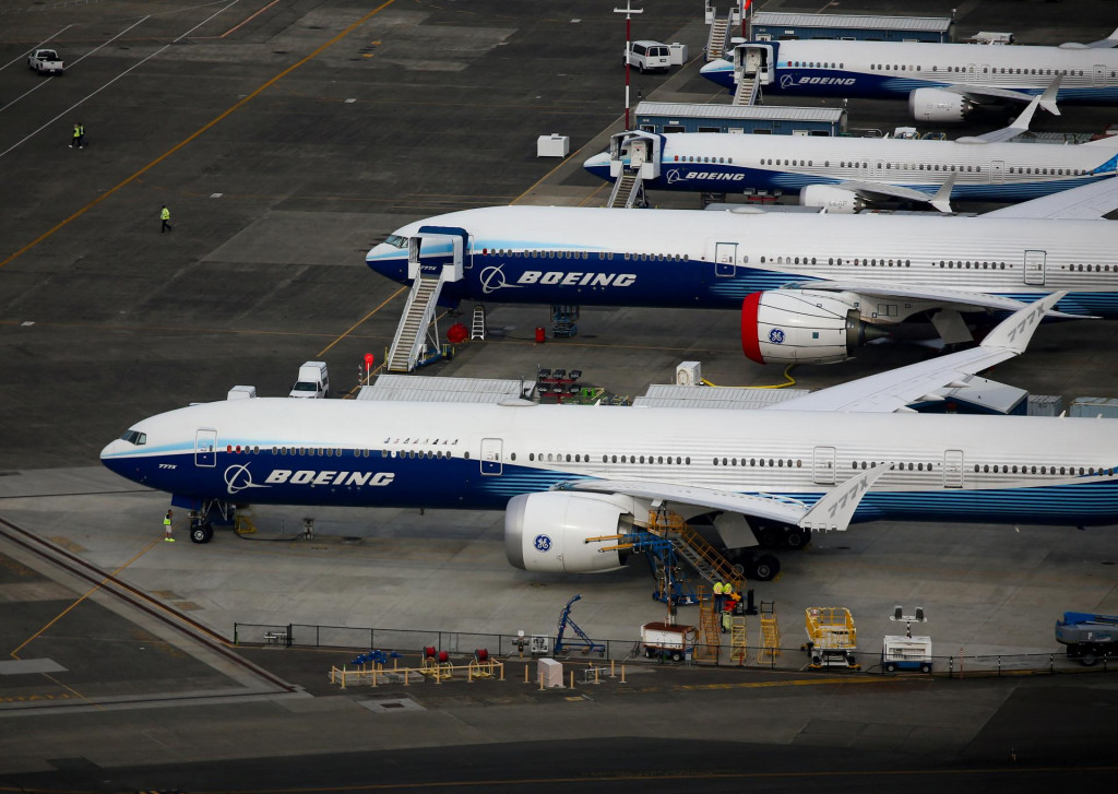 Lufthansa od soboty trvalo odstav&iacute; 27 prev&aacute;dzkyschopn&yacute;ch lietadiel svojich stratov&yacute;ch region&aacute;lnych aeroliniek CityLine. FOTO: Reuters