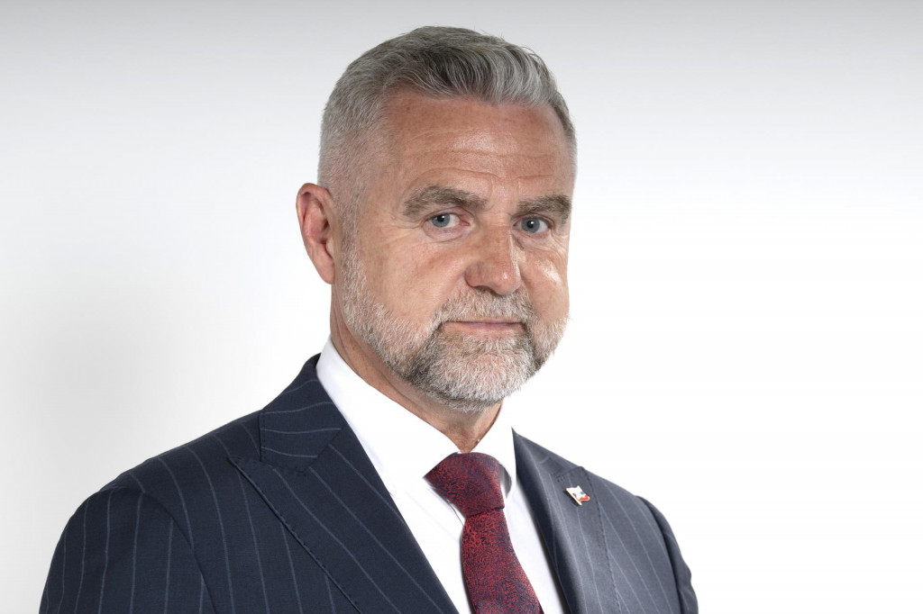 Podpredseda N&aacute;rodnej rady Slovenskej republiky Tibor Ga&scaron;par (Smer-SD). FOTO: TASR/Maro&scaron; Herc