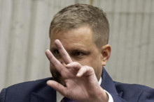 Na sn&iacute;mke minister zdravotn&iacute;ctva Kamil &Scaron;a&scaron;ko počas 49. sch&ocirc;dze N&aacute;rodnej rady v Bratislave. FOTO: TASR/Martin Baumann
