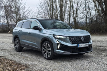 Renault Espace E-Tech 200 Iconic