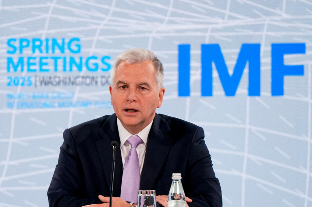 Riaditeľ eur&oacute;pskeho odboru MMF Alfred Kammer upozornil, že vysok&eacute; ceny znižuj&uacute; dopyt a pom&aacute;haj&uacute; udržiavať rovnov&aacute;hu na trhu. FOTO: Reuters