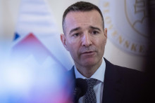 Na sn&iacute;mke minister &scaron;kolstva, vedy, v&yacute;skumu a ml&aacute;deže Tom&aacute;&scaron; Drucker. FOTO: TASR/Jakub Kotian