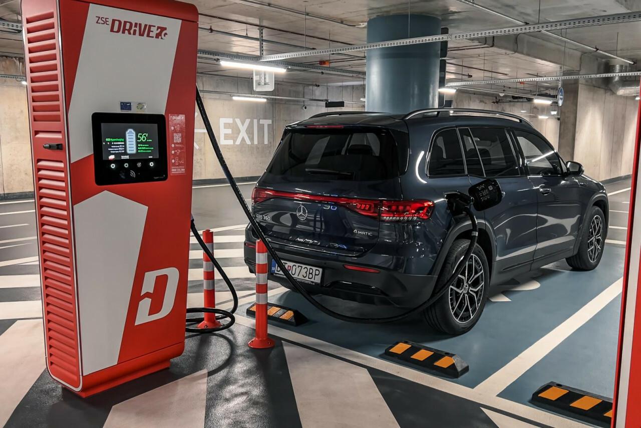 Registrácia elektromobilov v EÚ rastie. Vodiči reagujú na rastúce ceny benzínu