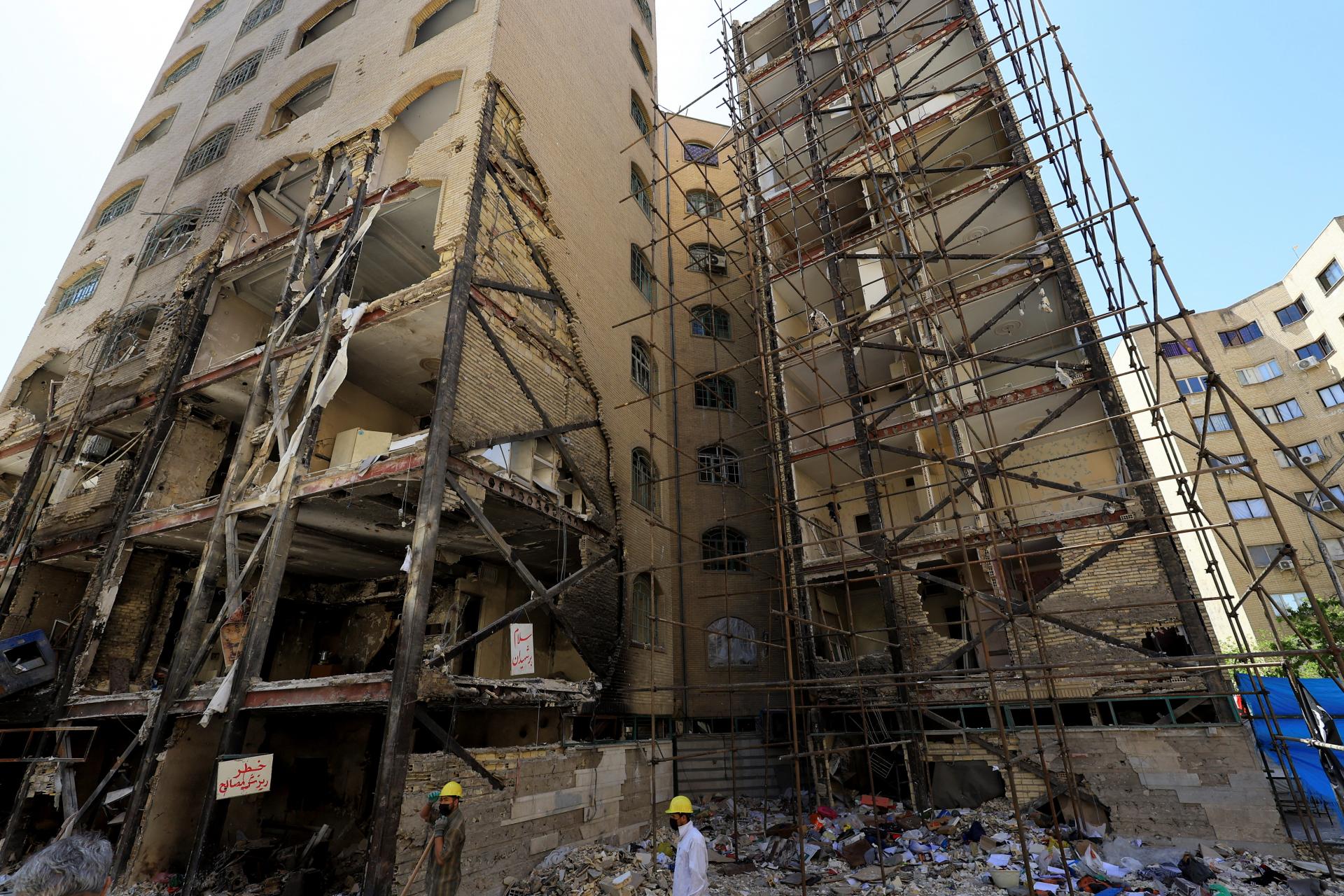 Počet obetí amerických a izraelských útokov v Iráne stúpol na najmenej 3375