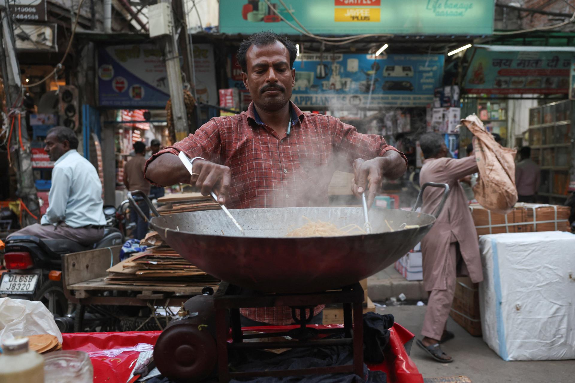 Agent&uacute;ra Moody&rsquo;s zhor&scaron;ila progn&oacute;zu ekonomick&eacute;ho rastu Indie, krajinu ovplyvn&iacute; vojna na Bl&iacute;zkom v&yacute;chode