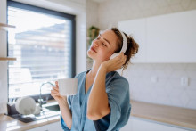 Pozrite, čo na v&iacute;kend čak&aacute; pr&aacute;ve v&aacute;s.