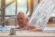 Nejde o k&uacute;peľn&uacute; liečbu, ktor&uacute; predp&iacute;&scaron;e lek&aacute;r a hrad&iacute; poisťovňa, ale o samostatn&yacute; program. FOTO: Dreamstime