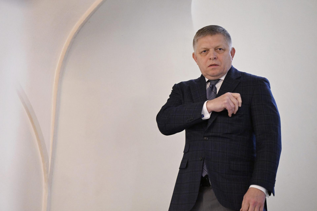 Na sn&iacute;mke predseda vl&aacute;dy Robert Fico. FOTO: TASR/Pavel Neubauer
