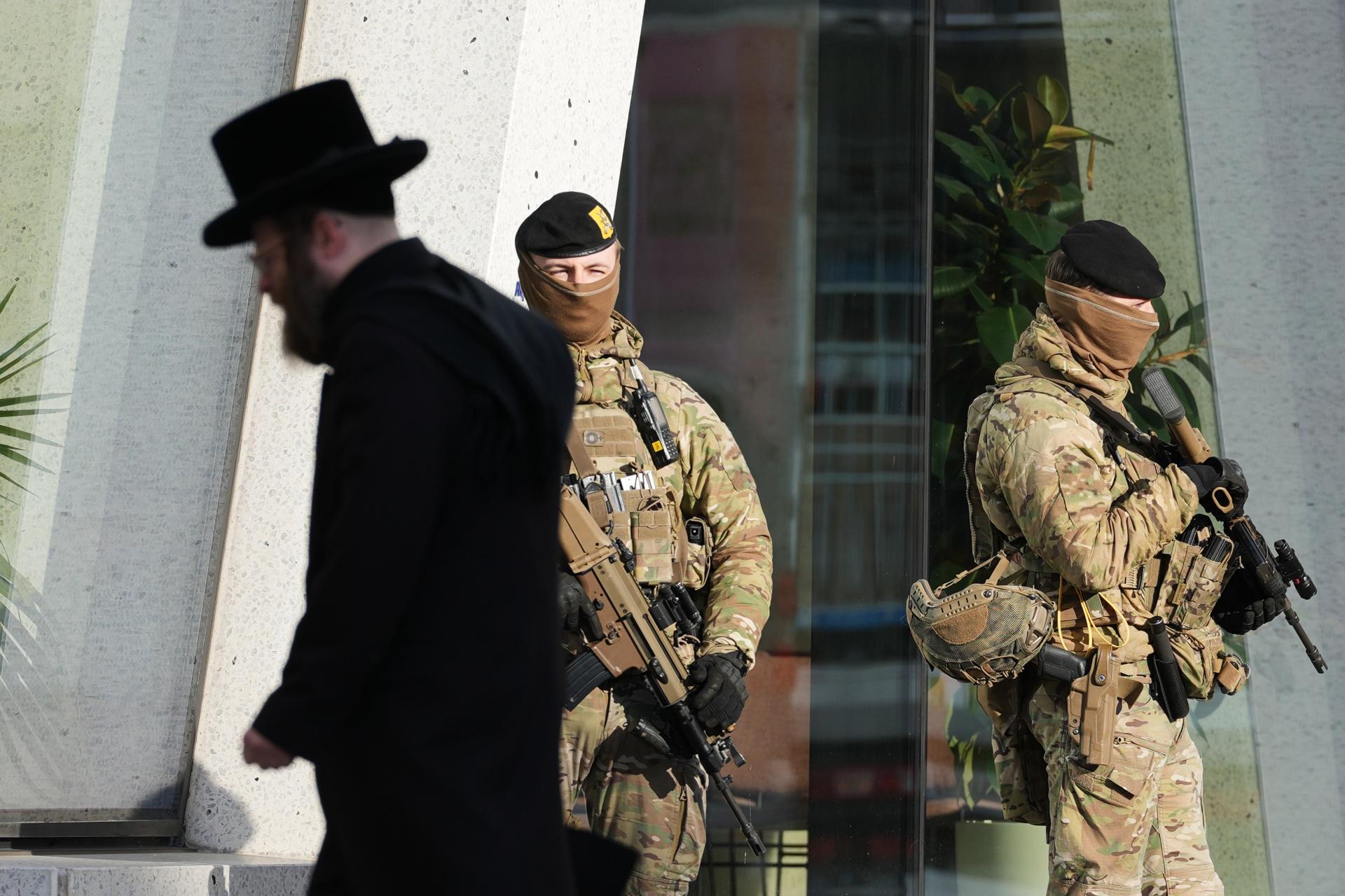 Nová skupina islamistov napáda Židov po Európe. V čase, keď sa Irán chce mstiť