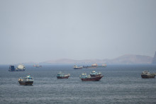 Lode v Hormuzskom prielive. FOTO: REUTERS