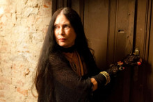 Zuzana Koc&uacute;rikov&aacute;